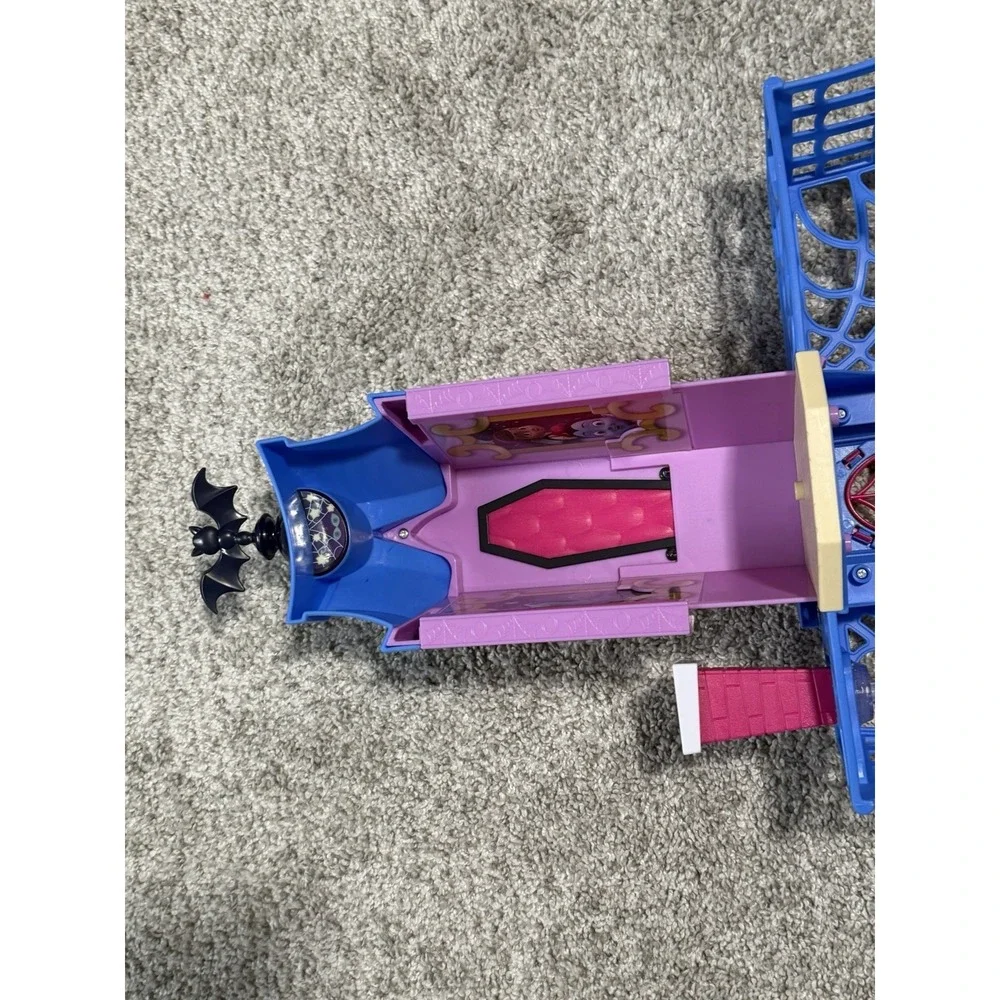 Disney Jr. Vampirina Scare B&B Doll Play House Mansion Castle Playset House Only